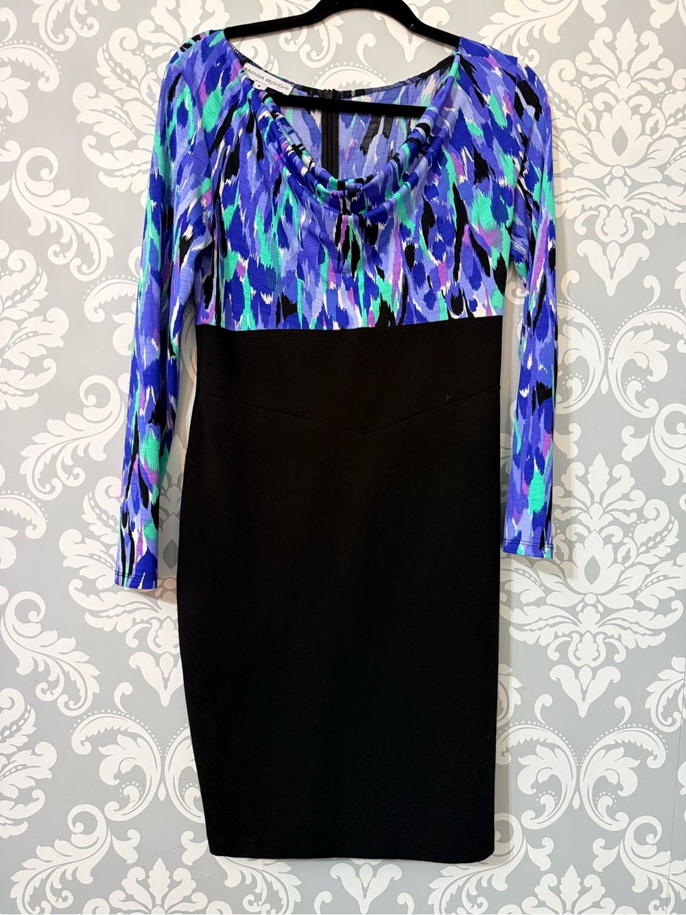 💫4/$25 • Brenda Beddome Long Sleeve Two-Tone Sheath Dress